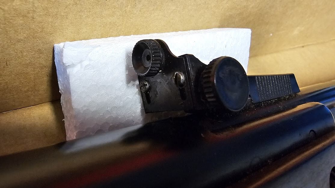 BSA Meteor .22 Air Rifle with peep sight, Vintage. - Image 3